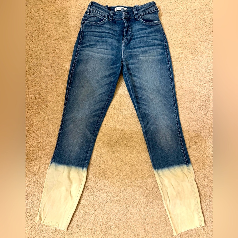 Cool & fun Guess Midrise jeans